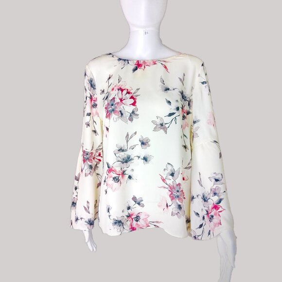 Rose + Olive Floral Bell Sleeve Floral Blouse - Picture 1 of 6